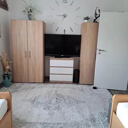 Galina 1 Apartment *